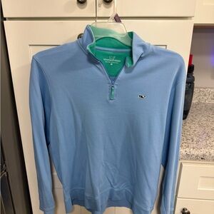 Vineyard Vines Men’s Light Blue Half-Zip with Green Trim